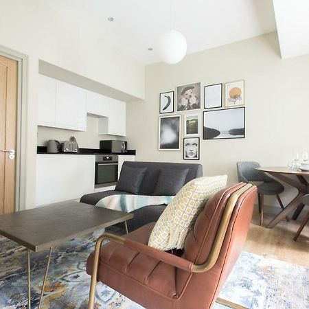 شقة The Soho Loft - Elegant & Modern 1Bdr لندن المظهر الخارجي الصورة